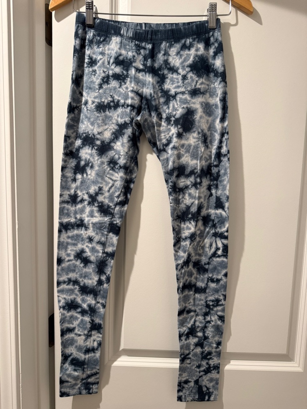 Mossimo Supply Co. Blue and White Tie-Dye Leggings